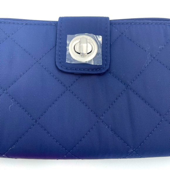 Vera Bradley Performance Twill RFID Turnlock Wallet Classic Navy NWT - Picture 4 of 10